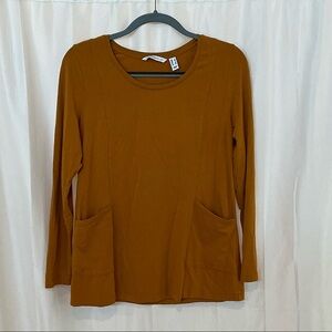 Isaac Mizrahi Long Sleeve Pocket Top in Rust- Size Small